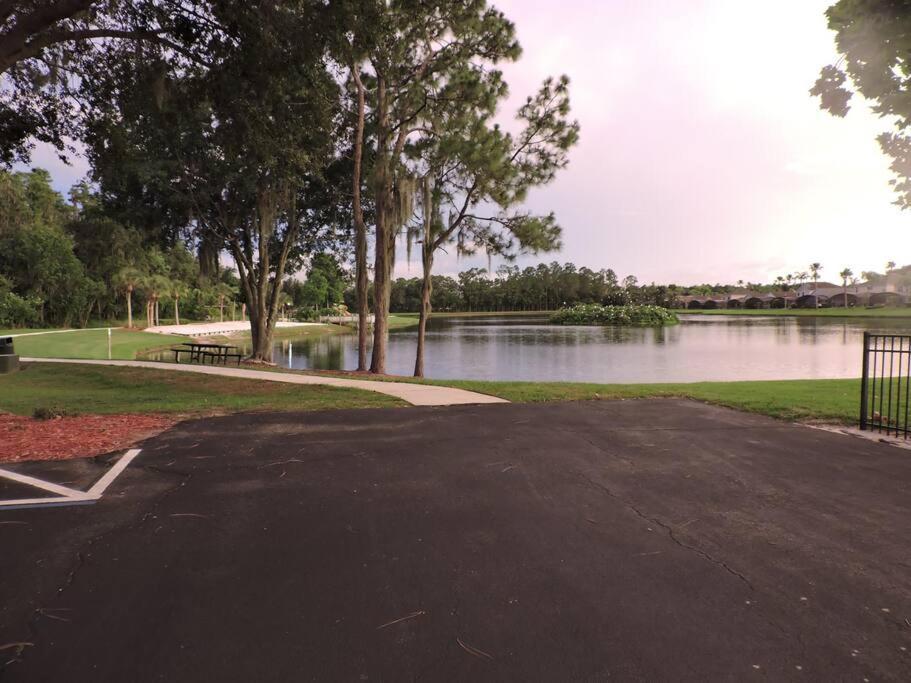 Enchanting Escape 3 Bedroom Minutes From Disney! كيسيمي المظهر الخارجي الصورة