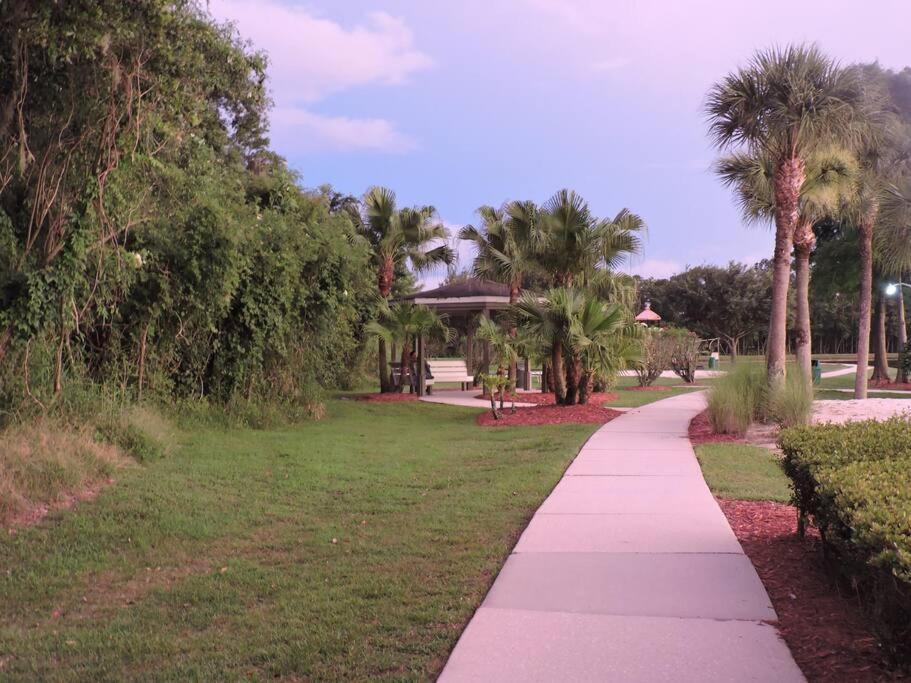 Enchanting Escape 3 Bedroom Minutes From Disney! كيسيمي المظهر الخارجي الصورة